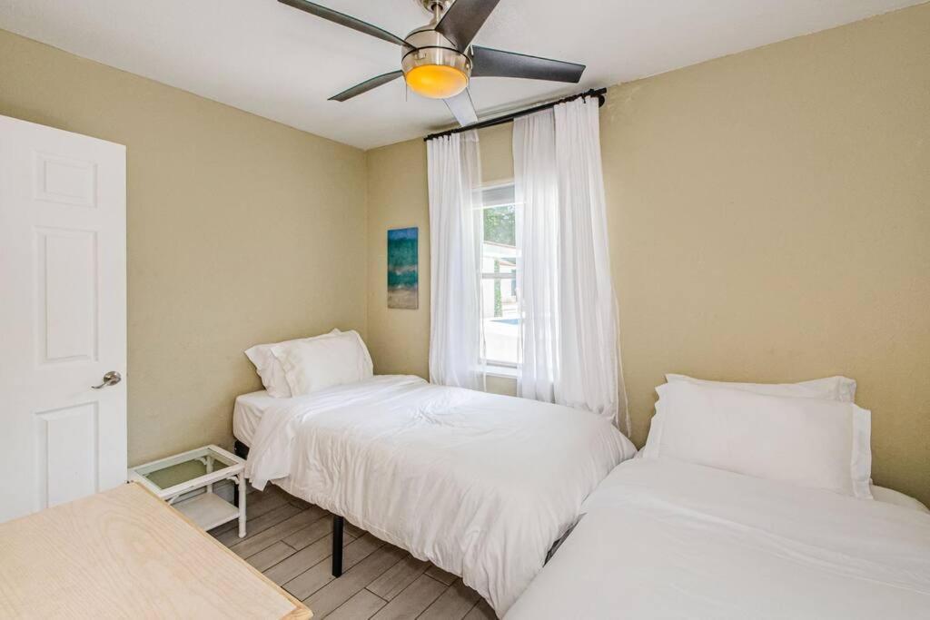 Beautiful Pool House In Old Seminole Heights! Tampa Exterior photo