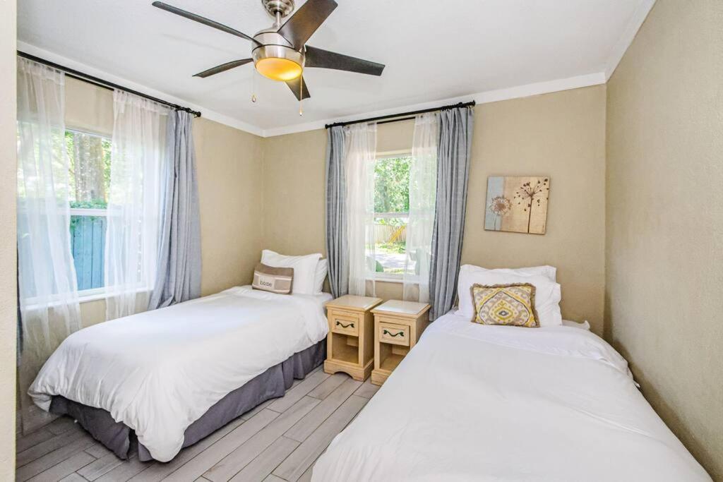 Beautiful Pool House In Old Seminole Heights! Tampa Exterior photo